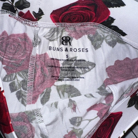 NWT Bums & Roses Bamboo Mama Joggers - Picture 6 of 6